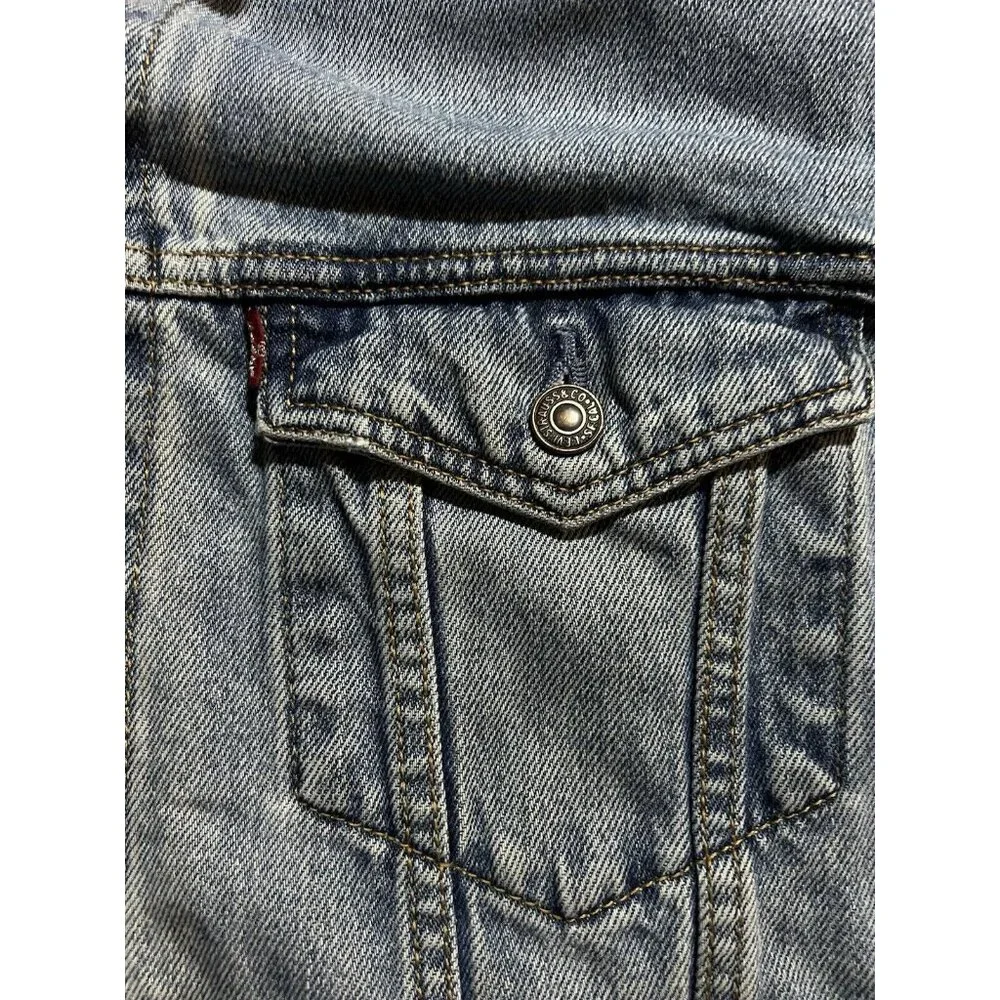 Vintage LEVIS 507 Denim Jacket Mens M Blue‎ Faded Distressed Button Adult.
